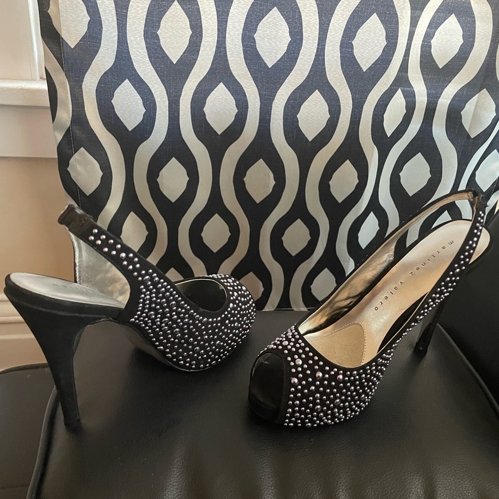 Gently used High heel shoes